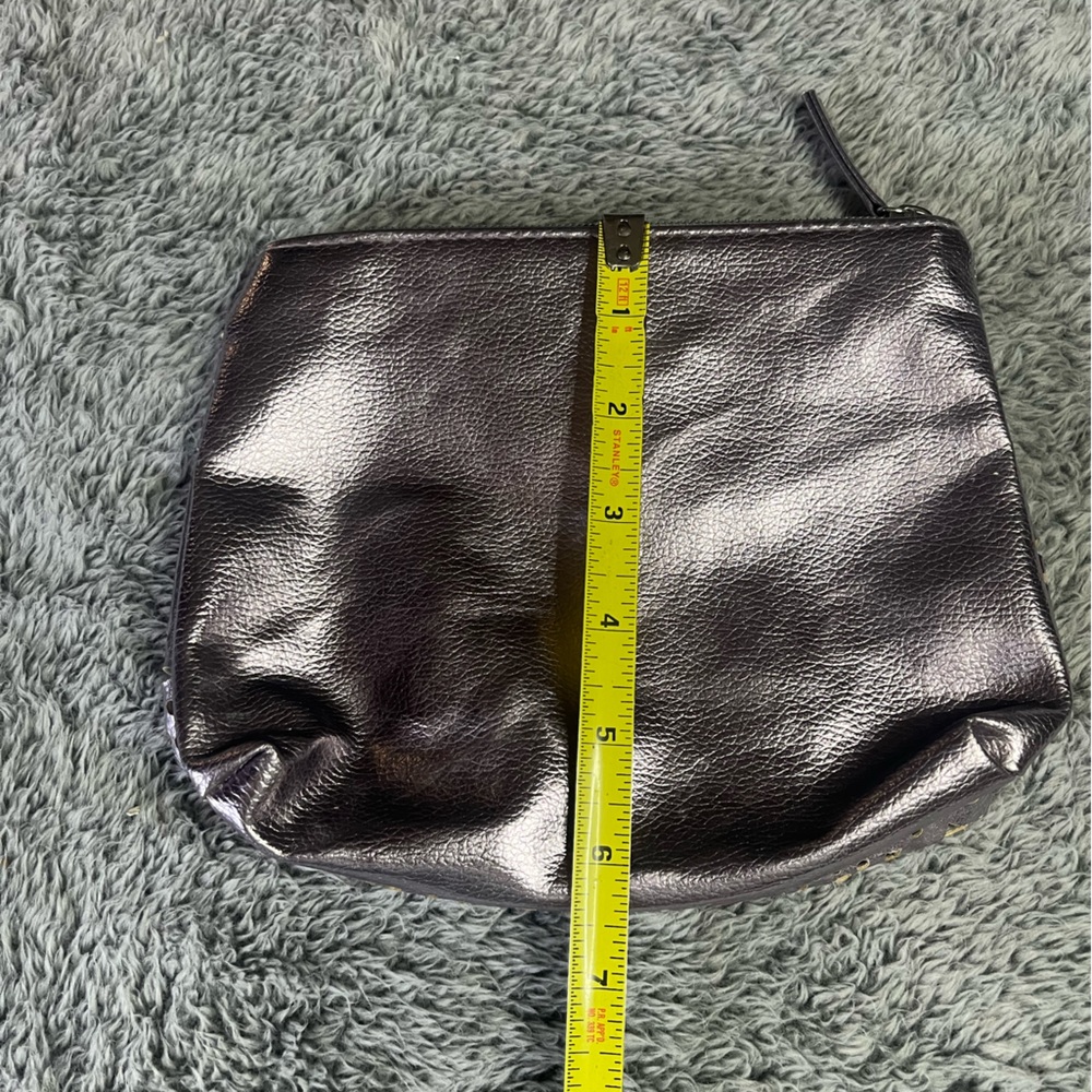 METALLIC LASER CUT COSMETICS MAKEUP BAG - Picture 4 of 5